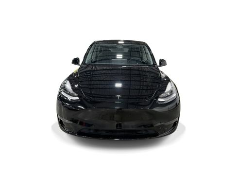 Certified 2022 Tesla Model Y Long Range AWD/4WD image 2