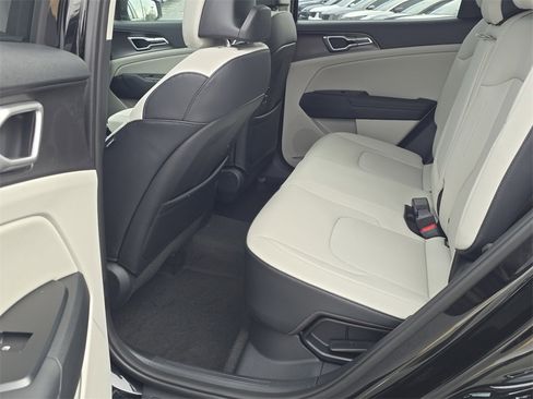 New 2026 Kia Sportage EX image 12