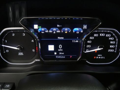 Used 2023 GMC Sierra 3500 Denali w/ Denali Ultimate Package AWD/4WD image 24