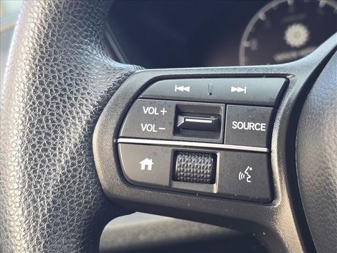 Used 2023 Honda CR-V EX image 25