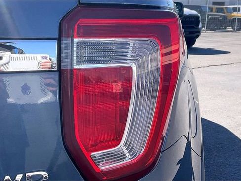 Used 2018 Ford Explorer 4WD image 33