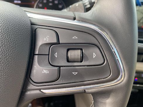 Used 2023 Buick Envision Avenir AWD/4WD image 26