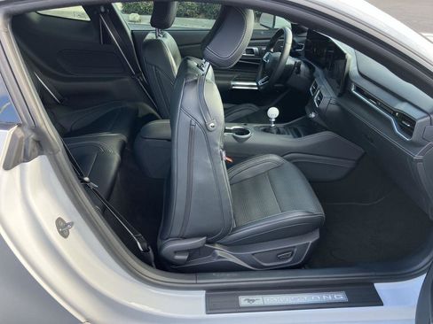 Used 2024 Ford Mustang GT Premium image 27