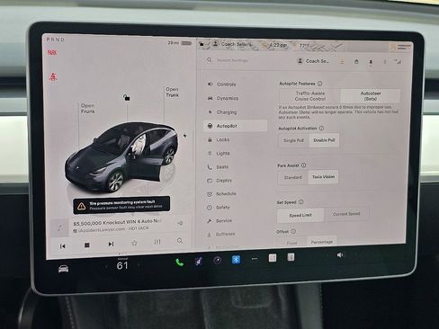 Used 2022 Tesla Model Y Long Range image 37