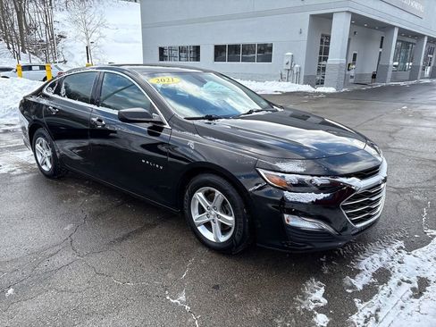 Used 2021 Chevrolet Malibu LS image 7
