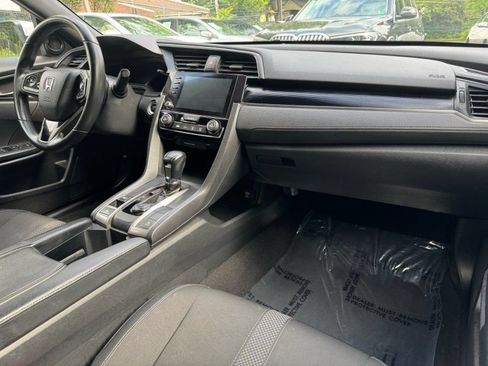 Used 2020 Honda Civic Sport image 12