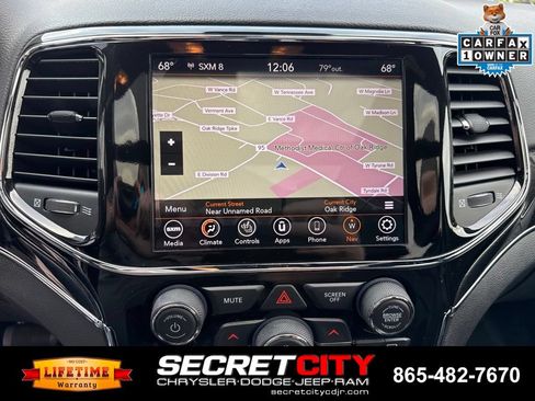 Used 2021 Jeep Grand Cherokee Trailhawk w/ Trailhawk Luxury Group AWD/4WD image 36