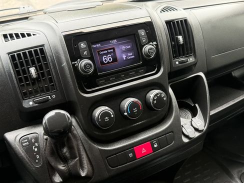 Used 2021 RAM ProMaster 2500 FWD image 16