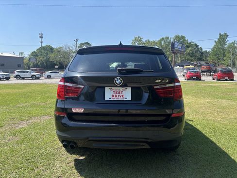 Used 2017 BMW X3 sDrive28i image 3