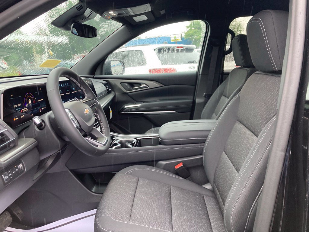 New 2026 Chevrolet Traverse LT AWD/4WD image 3