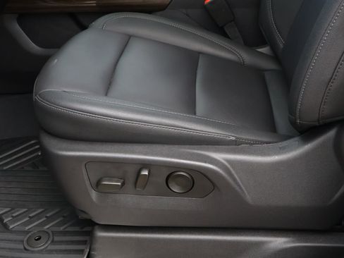 Used 2025 Chevrolet Silverado 1500 LT Trail Boss w/ LT Trail Boss Premium Package image 15