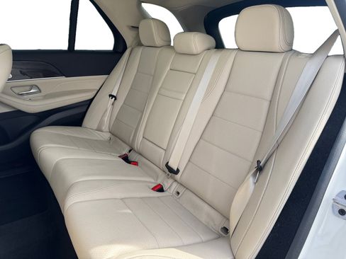 Used 2022 Mercedes-Benz GLE 350 w/ Premium Package image 13