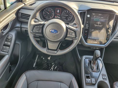 Certified 2025 Subaru Crosstrek 2.5i Limited w/ Popular Package #3A image 9
