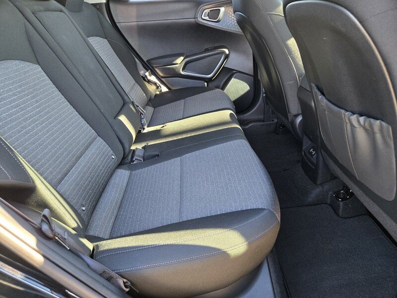 Certified 2025 Kia Soul EX FWD image 15