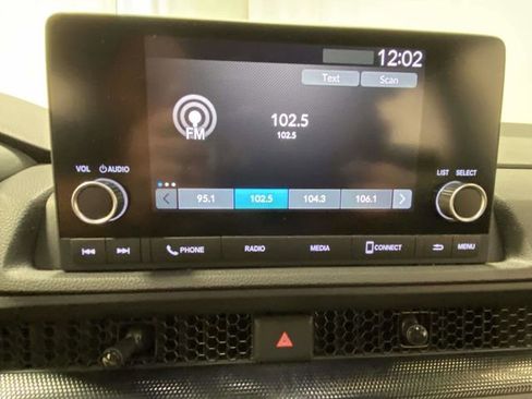 Used 2023 Honda CR-V Sport image 15