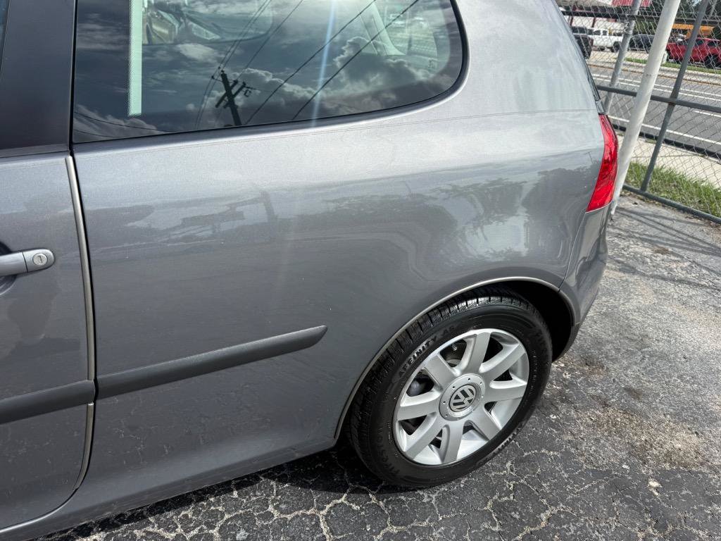Used 2008 Volkswagen Rabbit S FWD image 24