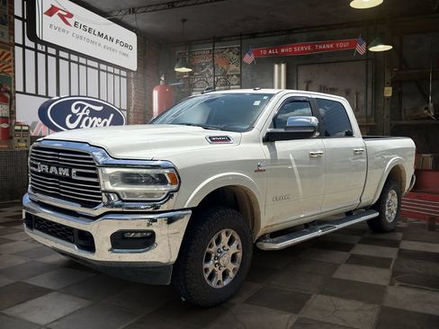 Used 2022 RAM 3500 Laramie AWD/4WD image 1