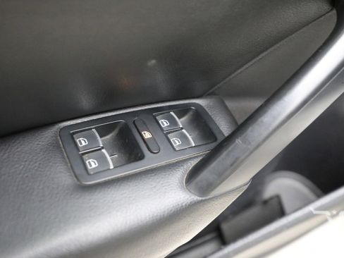 Used 2013 Volkswagen Passat TDI SEL Premium FWD image 18