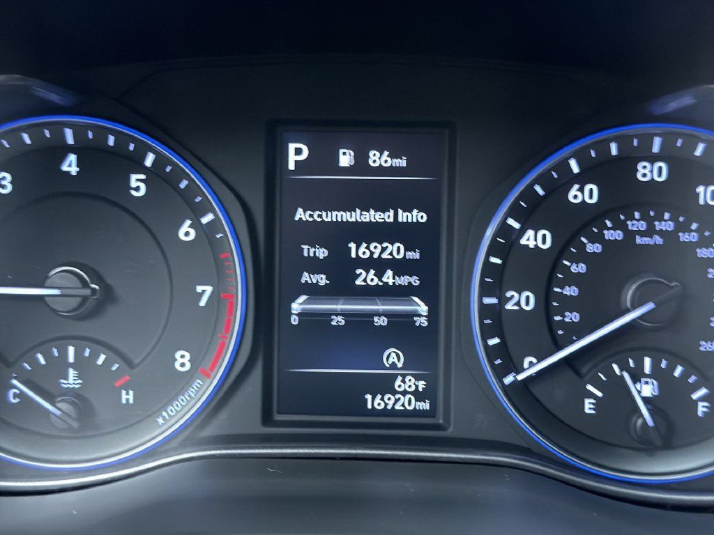 Used 2023 Hyundai Kona SE w/ Cargo Package AWD/4WD image 27