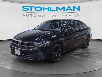 Used 2023 Volkswagen Jetta SE