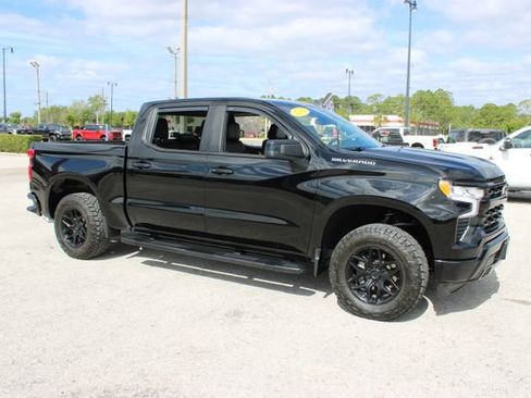 Used 2024 Chevrolet Silverado 1500 RST AWD/4WD image 14