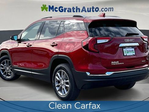 Used 2022 GMC Terrain SLT w/ Infotainment Package II image 4