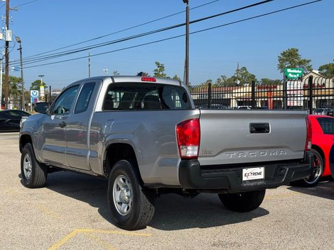 Used 2016 Toyota Tacoma 2WD Access Cab image 6