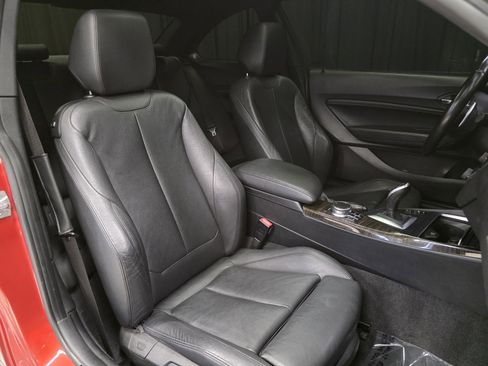 Used 2018 BMW M240i Coupe image 29