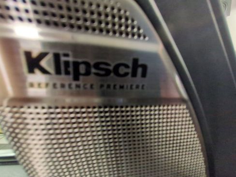 Used 2025 INFINITI QX80 Sensory image 11