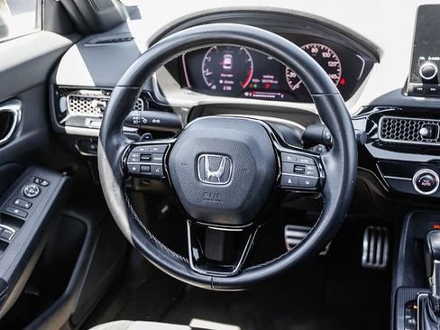 Used 2022 Honda Civic Sport image 14