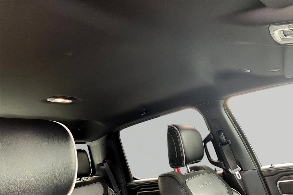 Used 2025 RAM 1500 Laramie AWD/4WD image 25
