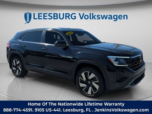 New 2025 Volkswagen Atlas Cross Sport SE AWD/4WD image 1