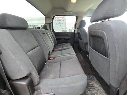 Used 2009 Chevrolet Silverado 2500 LT w/ Exterior Plus Package image 11