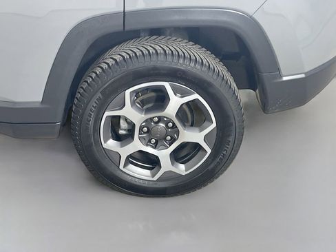 Used 2022 Jeep Compass Trailhawk w/ Trailhawk Convenience Group image 32