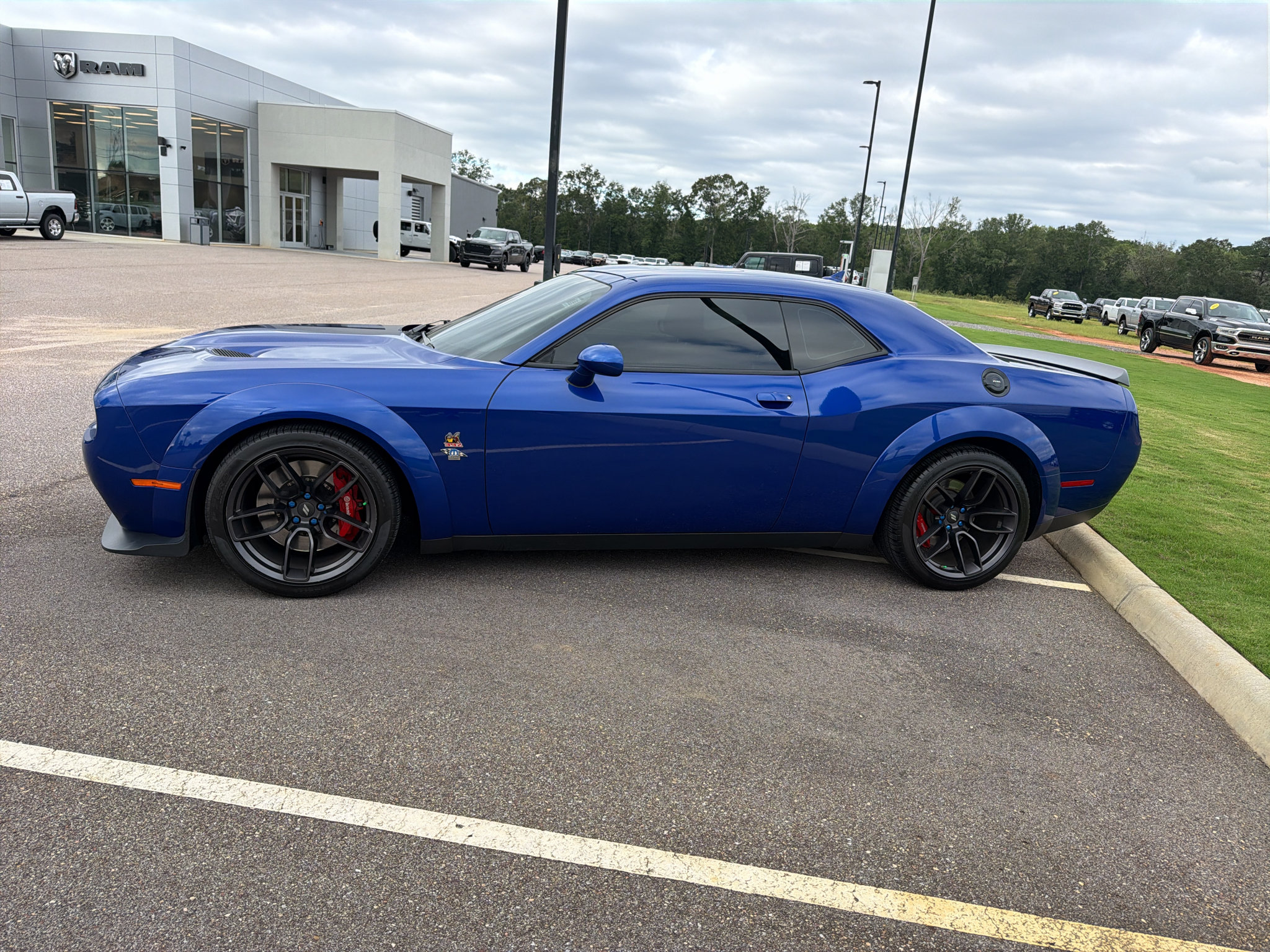 Used 2019 Dodge Challenger R/T Scat Pack RWD image 10