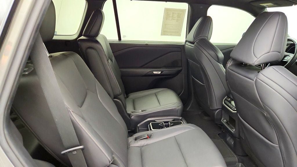 Used 2024 Lexus TX 500h AWD w/ Technology Package image 21