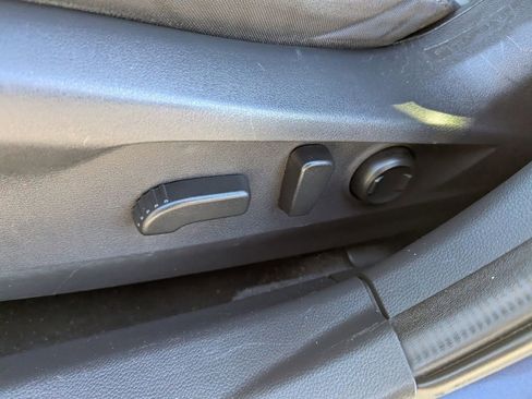 Used 2021 Subaru Outback Premium w/ Popular Package #1 image 16