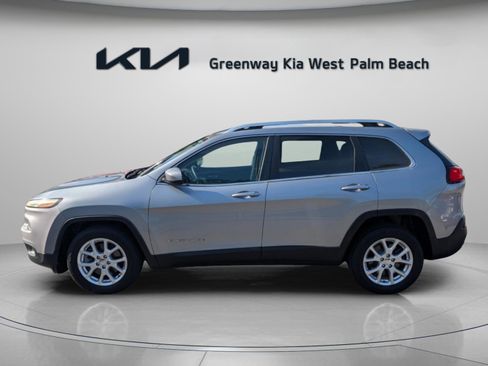Used 2014 Jeep Cherokee Latitude image 4