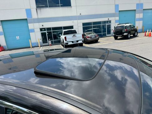 Used 2015 Honda CR-V EX image 16