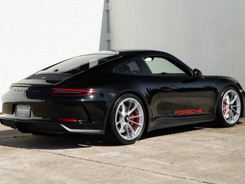 Used 2018 Porsche 911 GT3 RWD image 9