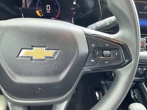 Used 2024 Chevrolet TrailBlazer LT w/ Driver Confidence Package FWD image 16