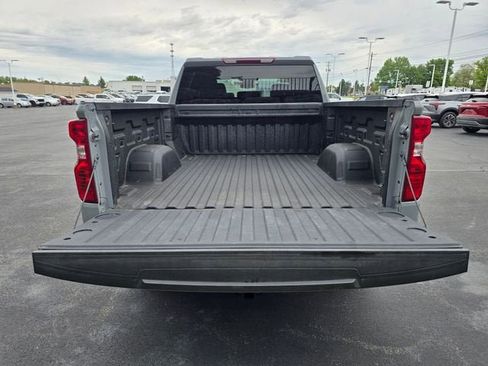 Used 2024 Chevrolet Silverado 1500 Custom w/ LPO, Dark Essentials Package AWD/4WD image 5