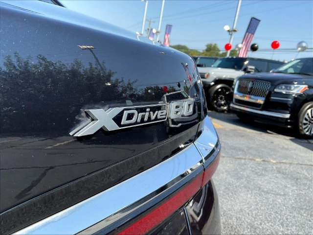 Used 2023 BMW i7 xDrive60 AWD/4WD image 24