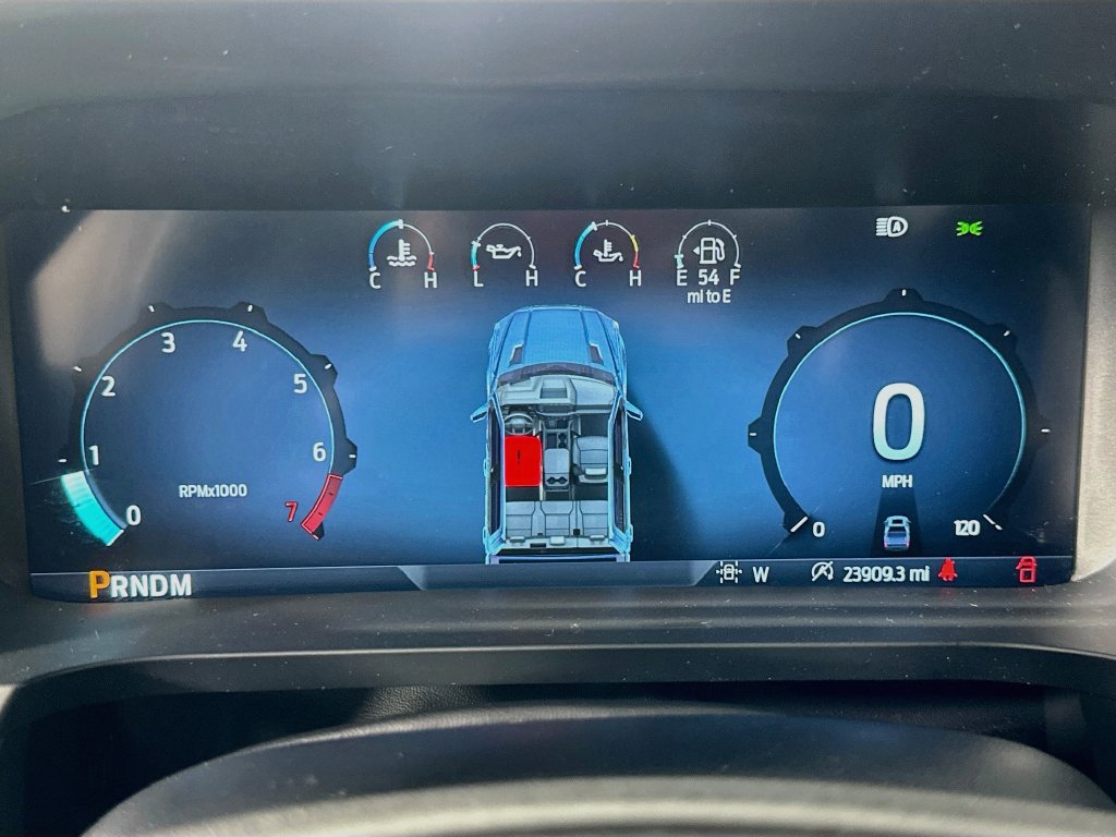 Used 2025 Ford F150 STX w/ Equipment Group 200A RWD image 26