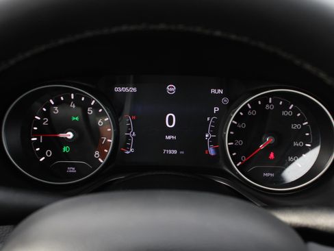 Used 2021 Jeep Compass Latitude image 11