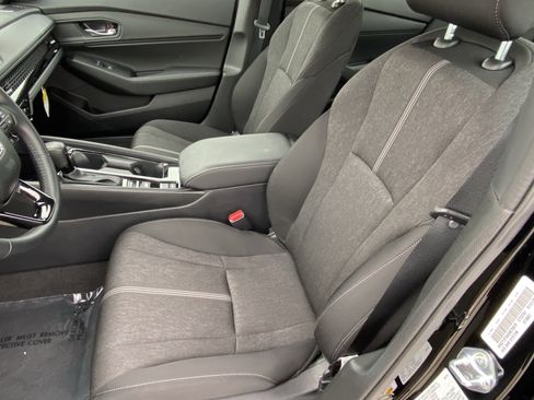 Certified 2025 Honda Accord Sport image 14