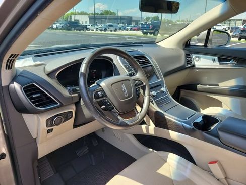 Used 2019 Lincoln Nautilus Reserve w/ Ultimate Package AWD/4WD image 19