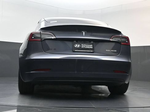 Used 2022 Tesla Model 3 Performance AWD/4WD image 26