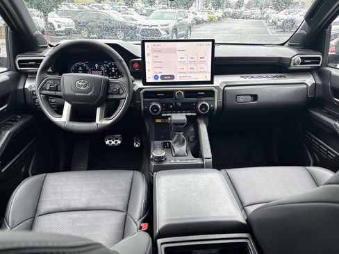 Used 2025 Toyota Tacoma TRD Sport w/ TRD Sport Premium Package AWD/4WD image 8