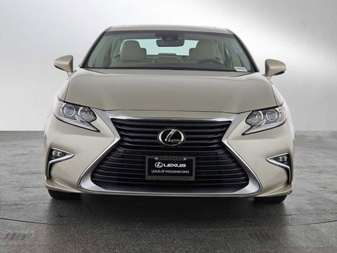 Used 2018 Lexus ES 350 image 8